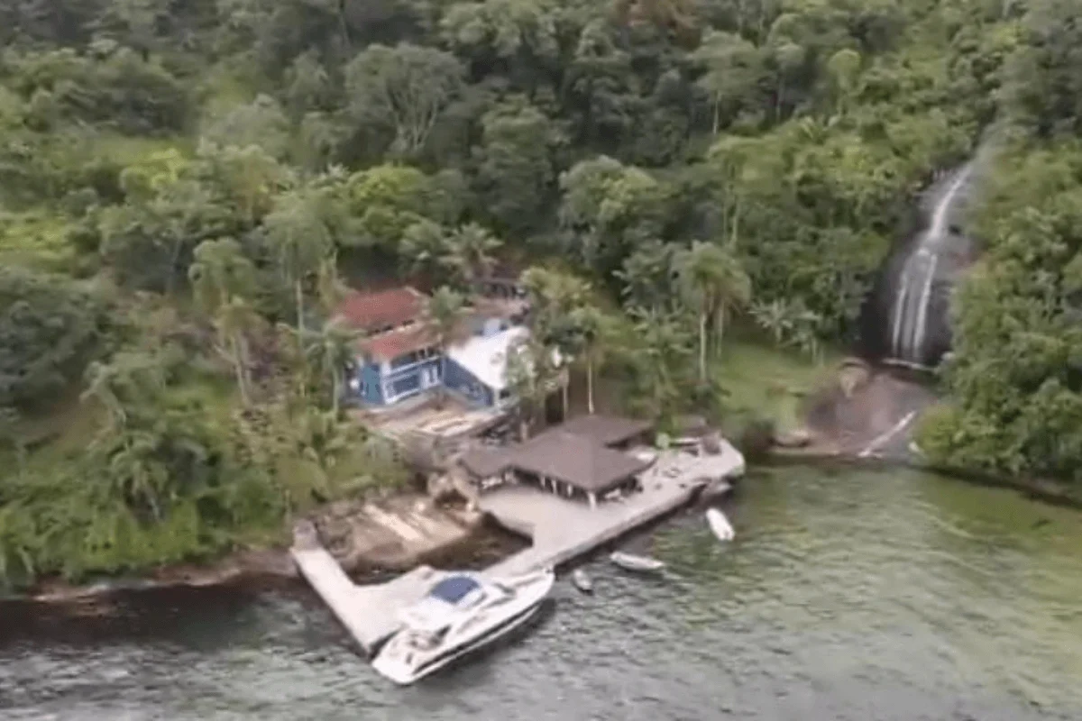 Deputado aciona PGR contra obras em ilha ligada a Willer Tomaz em Angra