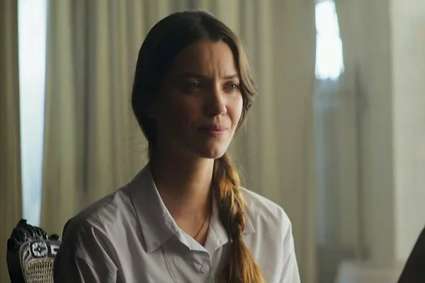 A Dona do Pedaço: na miséria, Fabiana volta a ser noviça