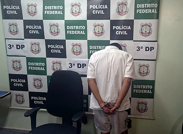 Polícia prende acusado de liderar grupo que assaltou comércios no Cruzeiro e no Sudoeste