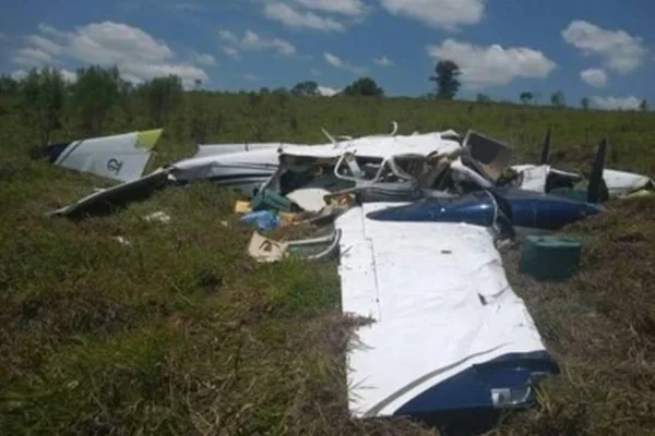 Filho do ex-senador Deca do Atacadão morre em queda de avião em São Paulo