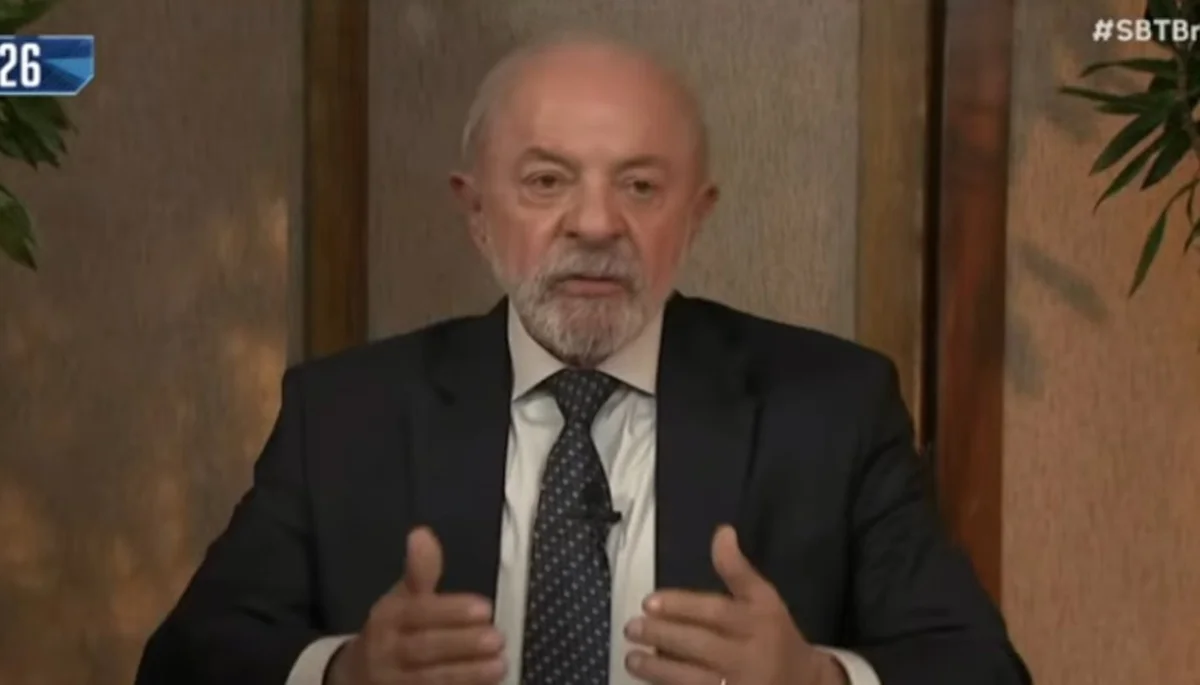 Presidente Lula em sabatina ao SBT Presidente Lula em sabatina ao SBT