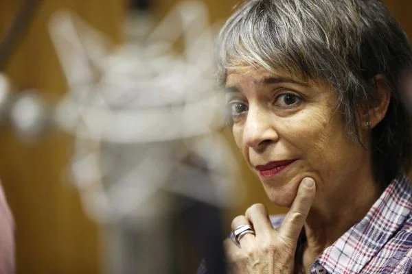 Vencedora de reality processa a Record por não receber o prêmio