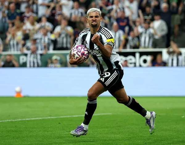Bruno Guimarães pede ao Newcastle para acertar com Arsenal, diz jornal - destaque galeria Bruno Guimarães pede ao Newcastle para acertar com Arsenal, diz jornal - destaque galeria