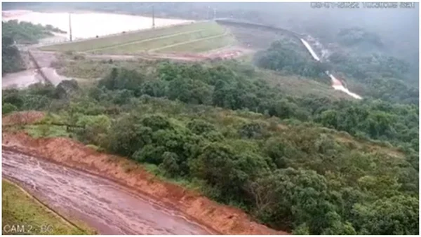 Vídeo mostra momento em que dique de mina transborda em Nova Lima (MG)