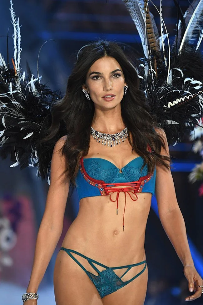 A americana Lily Aldridge já é veterana nas passarelas A americana Lily Aldridge já é veterana nas passarelas