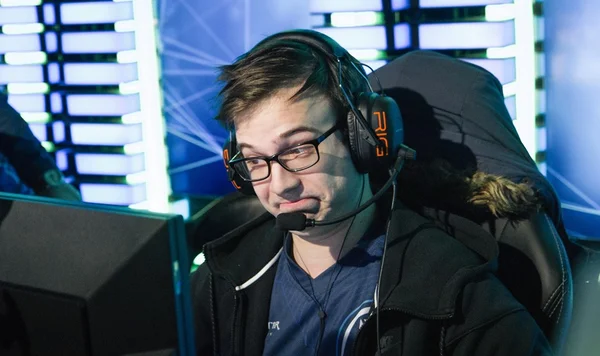 CS:GO: Ace de Happy é eleito a jogada da década