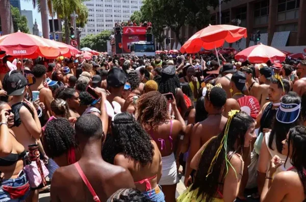 Partiu bloquinho? Saiba como não cair em golpes no Carnaval