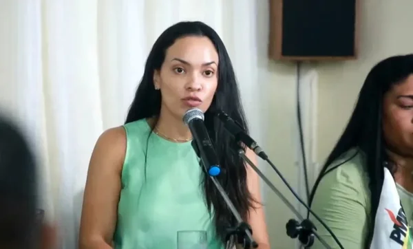 Primeira-dama de Macapá, Rayssa Furlan lidera a corrida ao Senado pelo Amapá