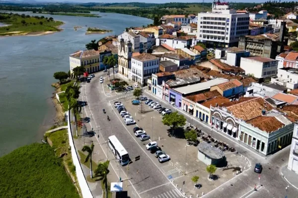 Imagem colorida, padre acusado de assédio sexual em Alagoas - Metrópoles