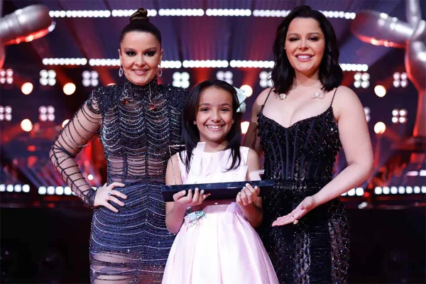 Foto de Maiara, Isis Testa e Maraisa no The Voice Kids