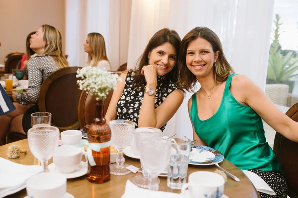 Daniela Santos e Simone Moura Daniela Santos e Simone Moura