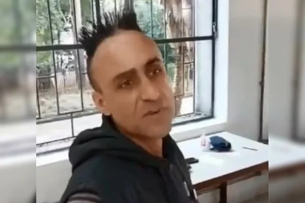 Homem fez ataques a negros e gays