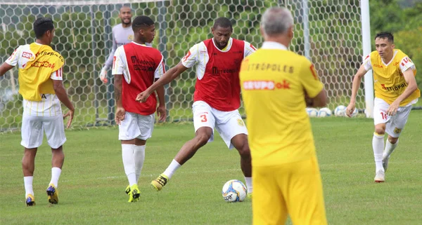 Reinaugurando o Defelê, Brasiliense busca vitória diante do Real