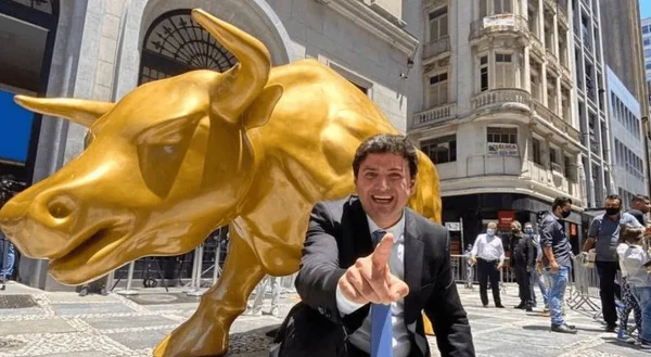 Sócio da XP diz que touro da Bolsa foi inspirado nele