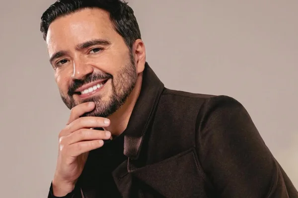 Autor de Família É Tudo, Daniel Ortiz fala sobre nova novela e escolha de elenco - Metrópoles
