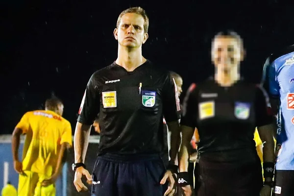 Brasiliense pede eliminação de Christiano Gayo da arbitragem
