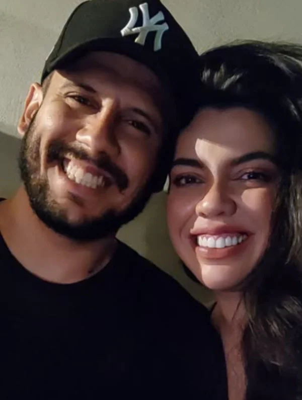 Jornalista Vanessa Ricarte com o ex-noivo, Caio Nascimento