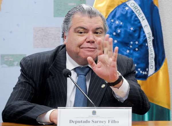 MP quer impedir que Samarco retome atividades em Mariana