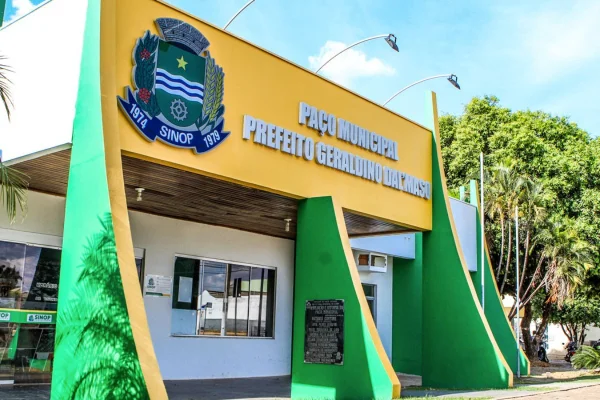 Servidor público de MT é denunciado por expor fotos de mulheres nuas