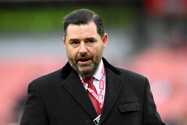 Dono do San Francisco 49ers é preso por envolvimento com prostituição