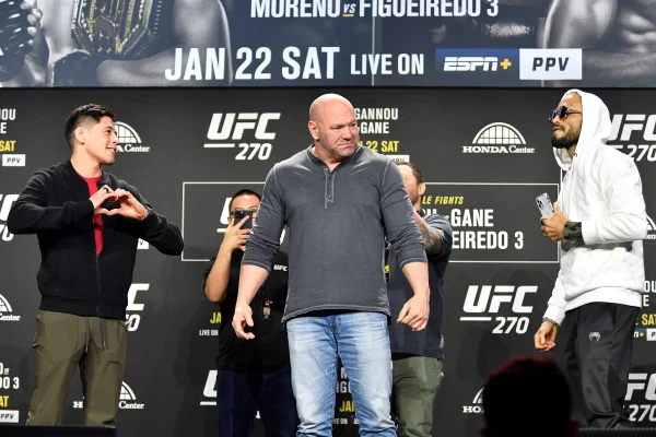 Brasileiro Deiveson Figueiredo tentará retomar cinturão no UFC