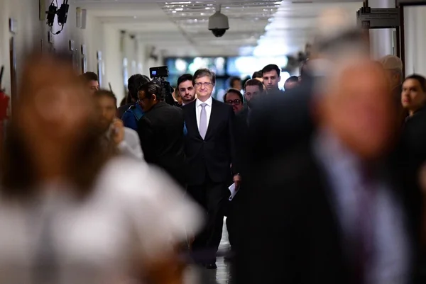 Paulo Gonet chega ao Senado para sabatina