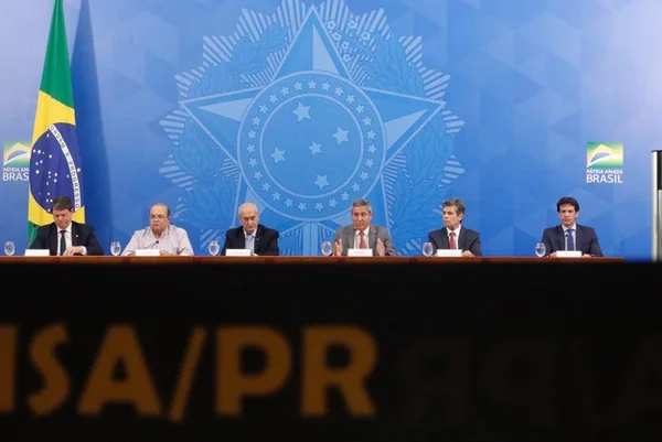 Ibaneis: “Precisamos do Legislativo, Judiciário e Executivo fortes e unidos”