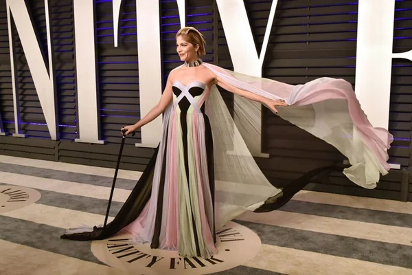 Selma Blair quer lançar linha de roupas para pessoas com deficiência