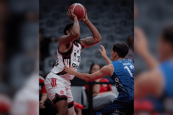 Flamengo e São José se enfrentaram pela Copa Super 8 do Novo Basquete Brasil