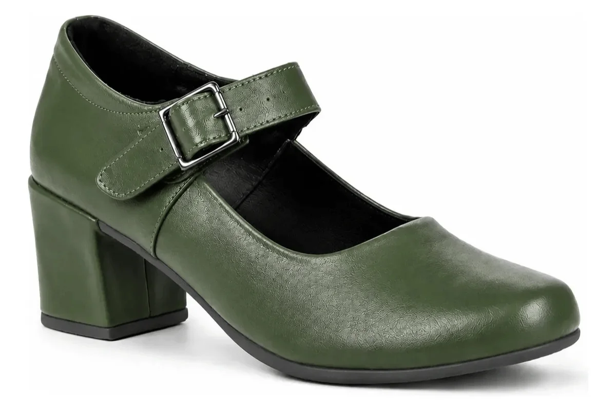 Calçado verde-musgo Calçado verde-musgo