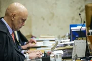 Fachin abre apuração e pede respostas de Moraes, Mendonça, Andrei e PGR - imagem 2