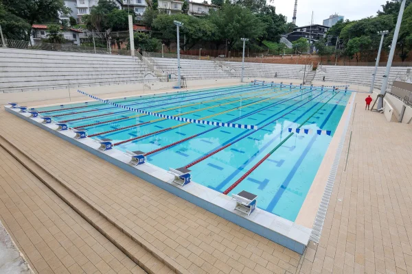 Piscina do Pacembu