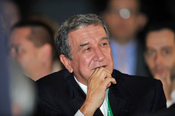 Imagem colorida de Carlos Alberto Parreira - Metrópoles