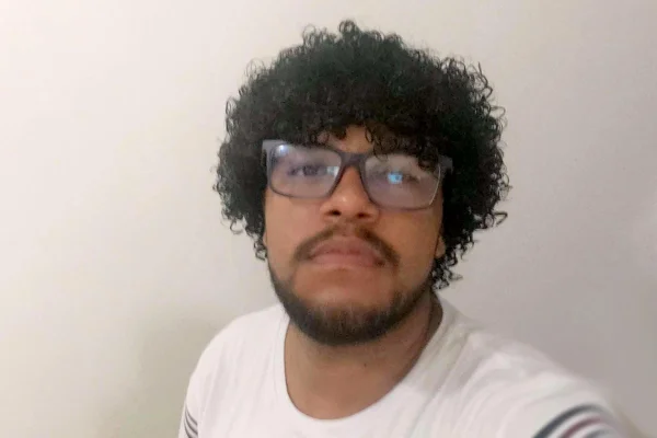 Bruno Gomes, vítima de racismo em avião