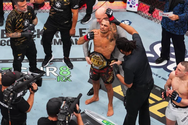 UFC 323: Pantoja defende cinturão peso-mosca em card principal
