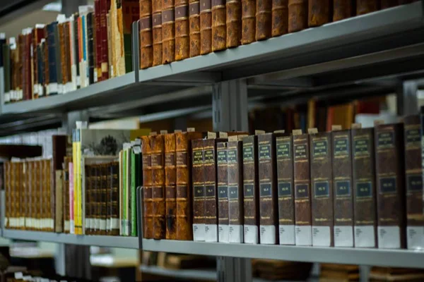 Obras raras da Biblioteca Nacional de Brasília