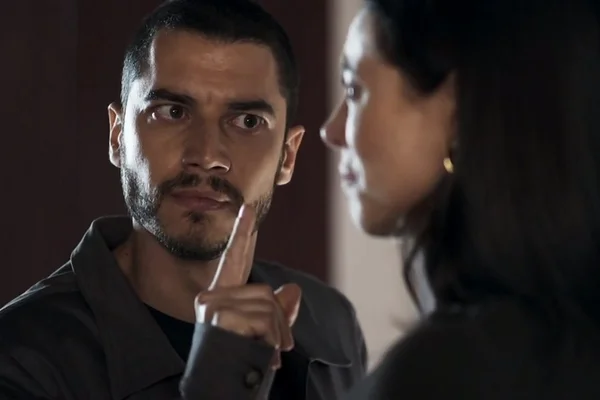 A Dona do Pedaço: Camilo se demite da Polícia e rapta Vivi