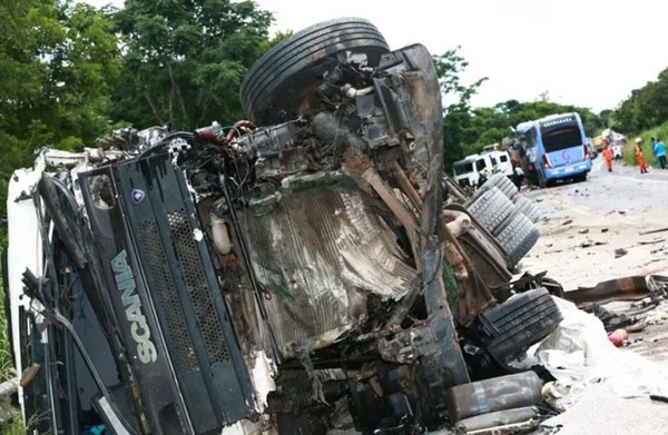 Motorista que se envolveu em acidente na 020: “Não tive o que fazer”