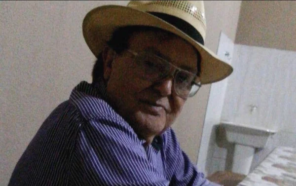 Cantor e compositor de sertanejo raiz Orlando Gonçalves, o Maurico, morreu de Covid em Goiás