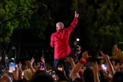 Lula ajusta tom contra Flávio e amplia “bondades” na reta final do 1º turno - imagem 5 Lula ajusta tom contra Flávio e amplia “bondades” na reta final do 1º turno - imagem 5