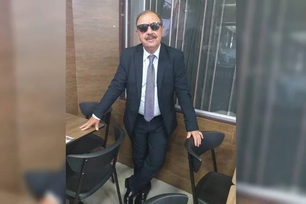 homem de terno