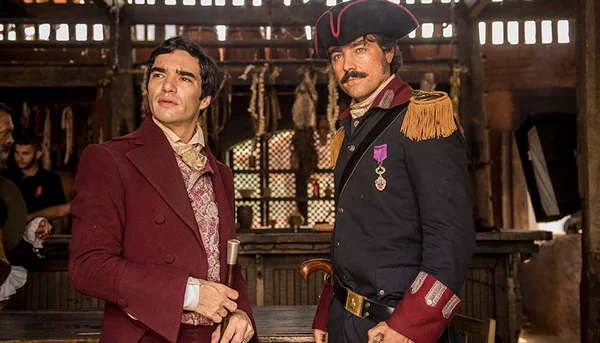 “Liberdade, liberdade” exibe a primeira cena de sexo gay da televisão