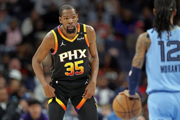 Foto colorida de Kevin Durant - Metrópoles