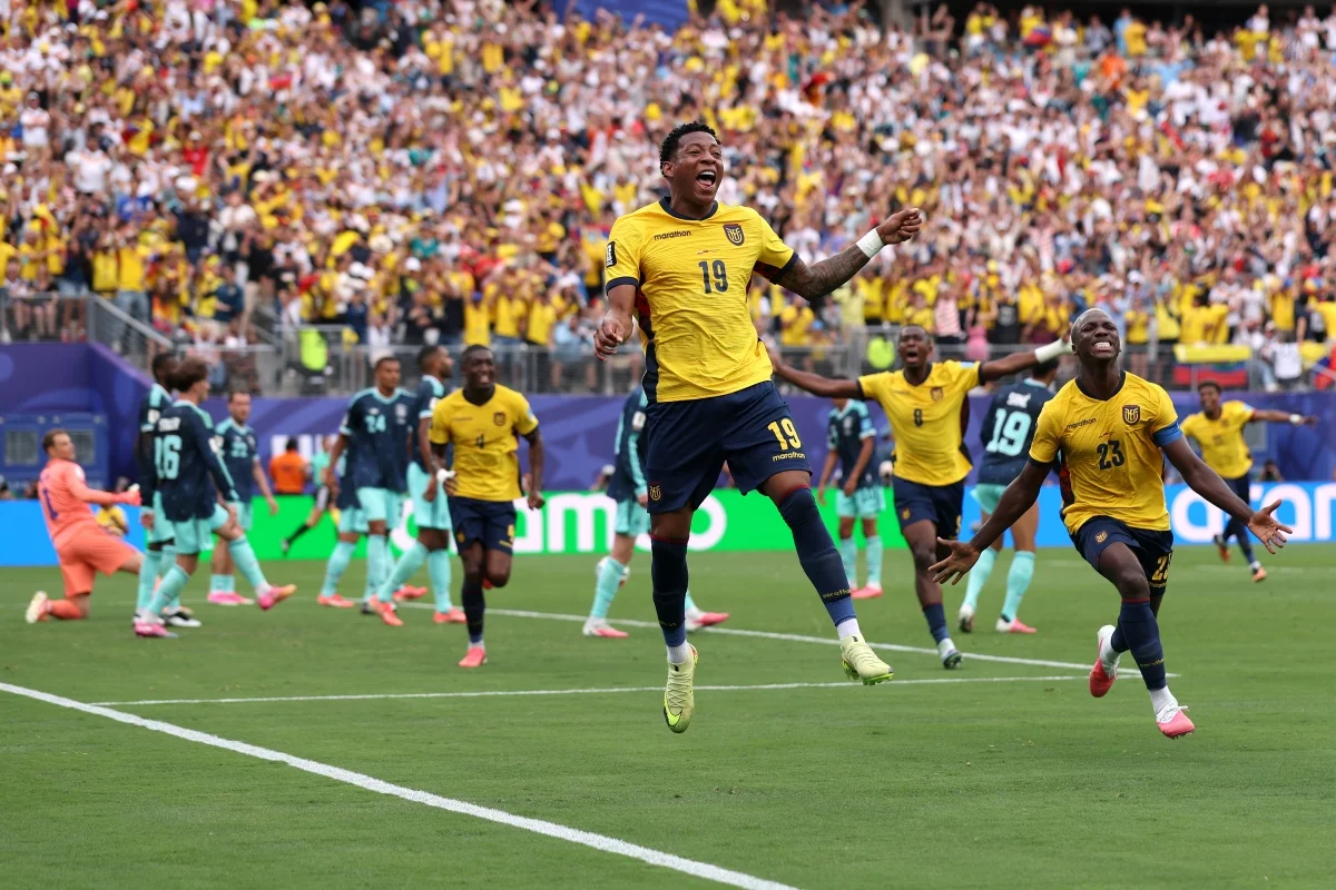 Equador se torna 1° sul-americano a vencer Alemanha de virada em Copas