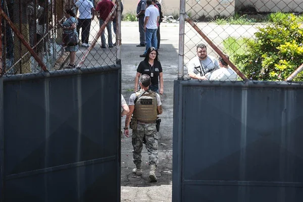Ataque em Suzano: atiradores usaram revólver e uma arma com flecha