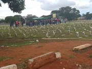 Velorio da jovem de 20 anos atraiu amigos e familiares