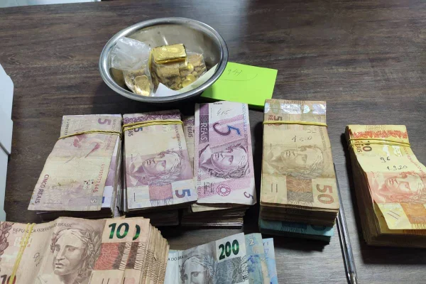 PF apreende ouro ilegal em Altamira, no Pará