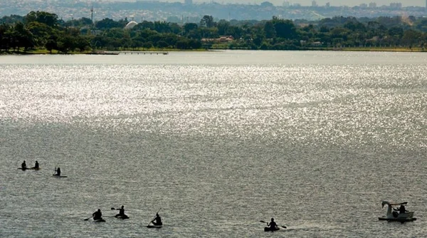 Parte do Lago Sul e Jardins Mangueiral ficam sem água nesta quarta