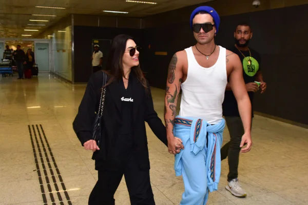 Foto colorida de Luan Santana e Jade Magalhães - Metrópoles