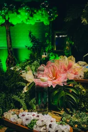 Detalhes da decoração no aniversário de Nanda